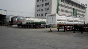 二手?jǐn)嚢柢嚺c水泥罐車選購指南 經(jīng)濟(jì)高效的工程運(yùn)輸解決方案